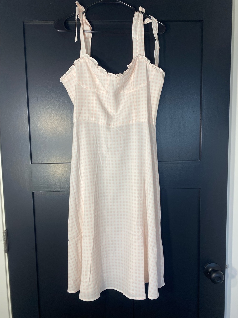 4/$16 Juicy Couture Light Pink Dress